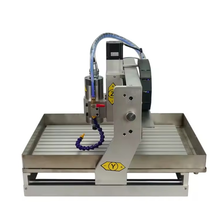 Router CNC 6090 din atelier